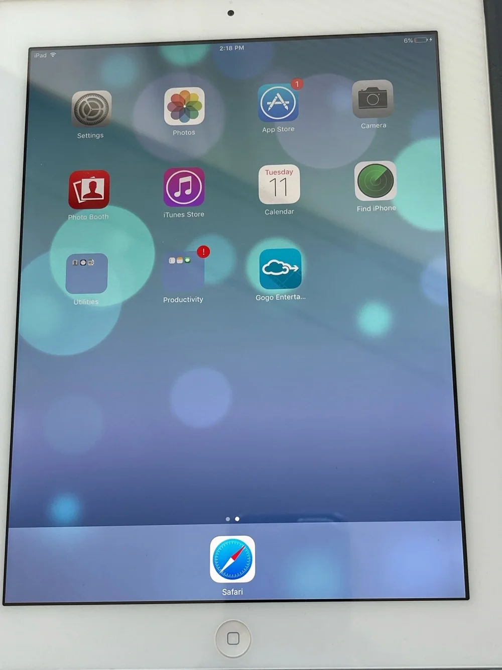 Original Apple iPad 4th Generation 16GB White A1458 MD513LL/A WiFi